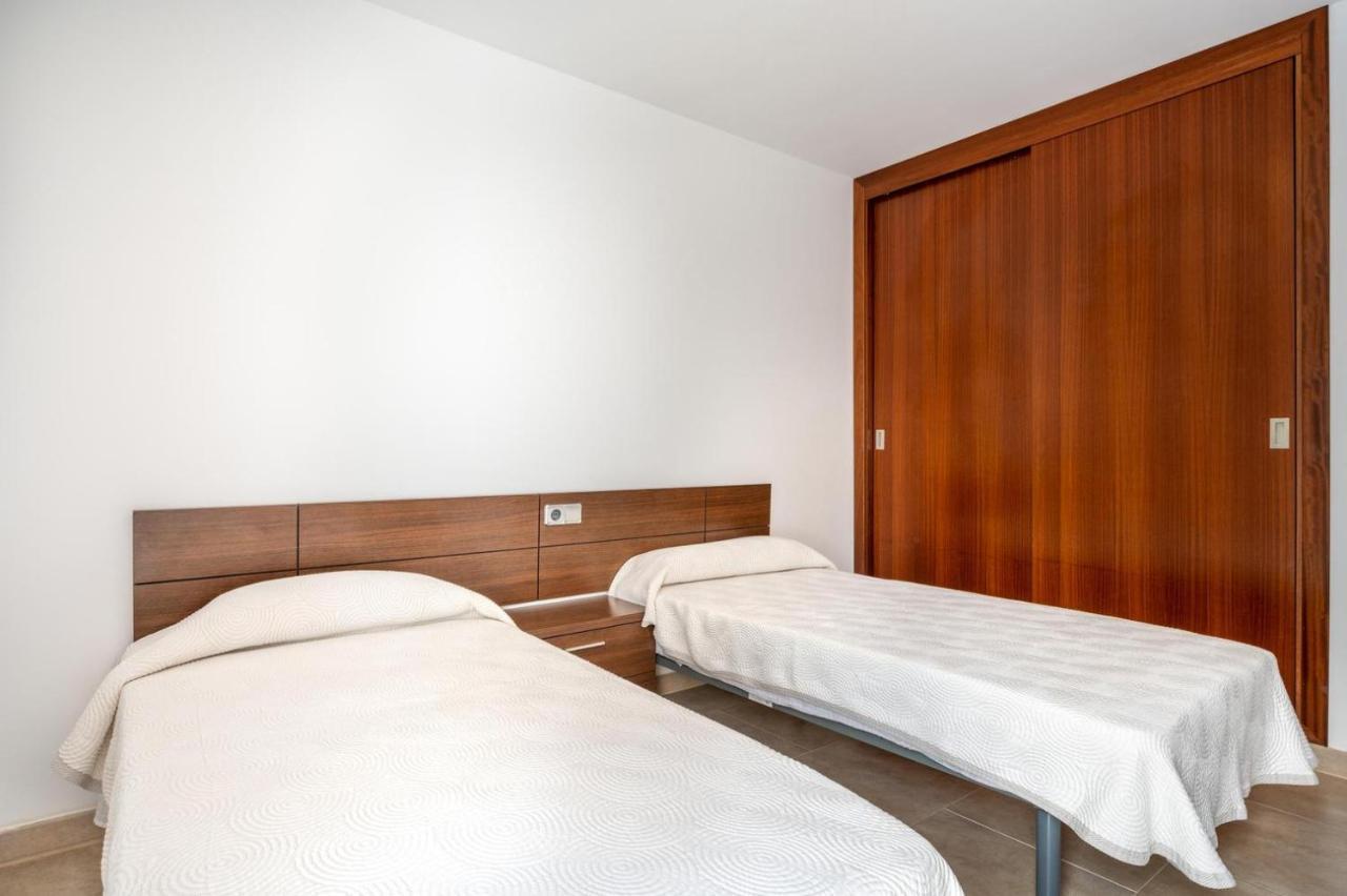 Apartaments Vaixell 산타니 외부 사진