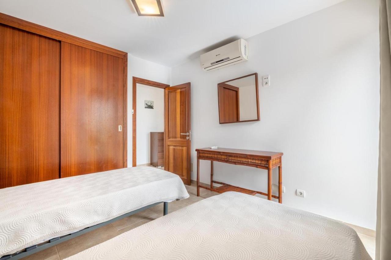 Apartaments Vaixell 산타니 외부 사진