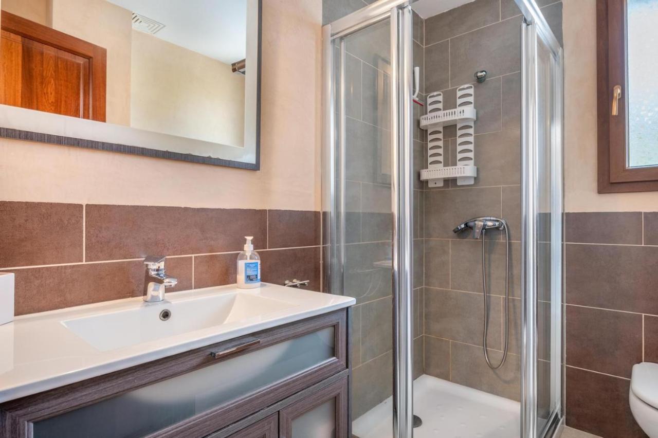Apartaments Vaixell 산타니 외부 사진