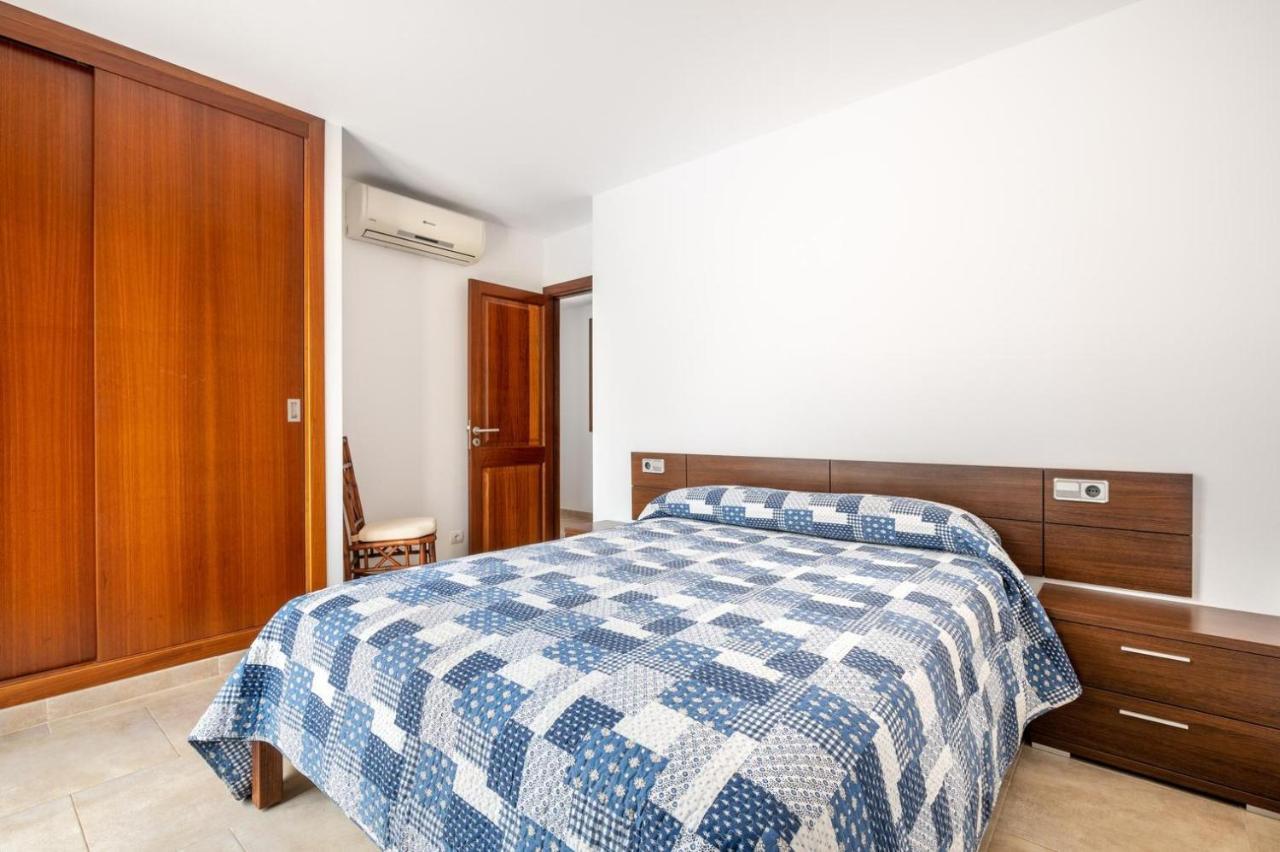 Apartaments Vaixell 산타니 외부 사진
